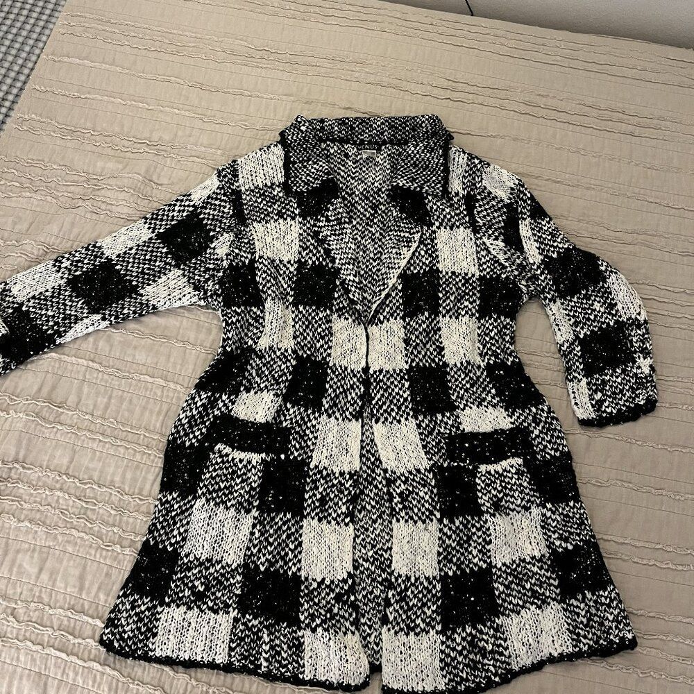 VENUS Black and White Buffalo Check Sequin Sweater Coat – XL